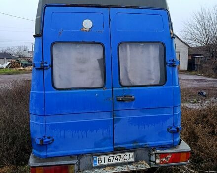 Синий Ивеко Дейли, объемом двигателя 2.8 л и пробегом 200 тыс. км за 2500 $, фото 7 на Automoto.ua