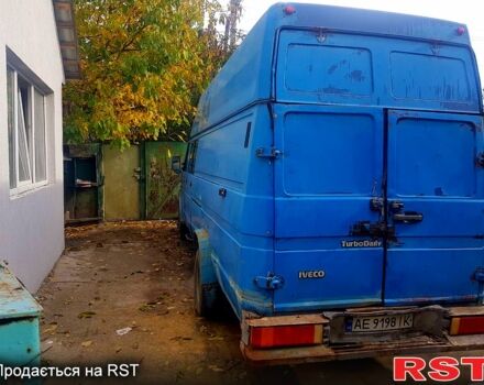 Синій Івеко Дейлі, об'ємом двигуна 2.8 л та пробігом 0 тис. км за 2500 $, фото 4 на Automoto.ua