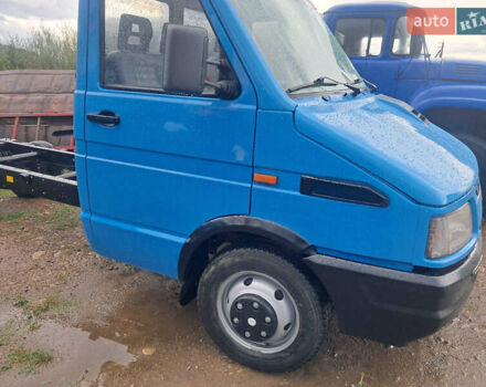 Синий Ивеко Дейли, объемом двигателя 2.8 л и пробегом 100 тыс. км за 6500 $, фото 7 на Automoto.ua