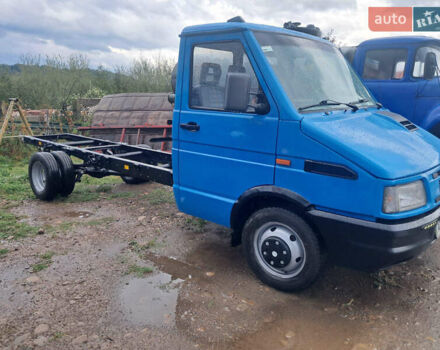 Синий Ивеко Дейли, объемом двигателя 2.8 л и пробегом 100 тыс. км за 6500 $, фото 1 на Automoto.ua