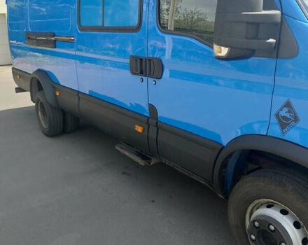 Синій Івеко Дейлі, об'ємом двигуна 3 л та пробігом 300 тис. км за 17800 $, фото 1 на Automoto.ua