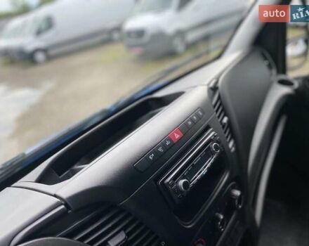 Синій Івеко Дейлі, об'ємом двигуна 3.03 л та пробігом 150 тис. км за 22400 $, фото 35 на Automoto.ua