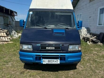 Синий Ивеко Дейли, объемом двигателя 2.8 л и пробегом 500 тыс. км за 6500 $, фото 1 на Automoto.ua
