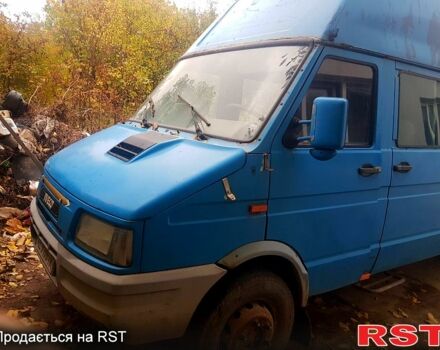 Ивеко Дейли 1998 в Харькове на Automoto.ua Синий Ивеко Дейли, объемом двигателя 2.8 л и пробегом 0 тыс. км за 2500 $, фото 1 на Automoto.ua