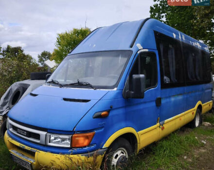 Синій Івеко Дейлі, об'ємом двигуна 2.8 л та пробігом 100 тис. км за 3500 $, фото 1 на Automoto.ua