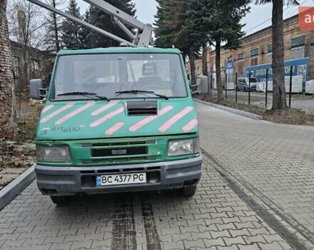 Зелений Івеко Дейлі, об'ємом двигуна 2.8 л та пробігом 200 тис. км за 17900 $, фото 3 на Automoto.ua