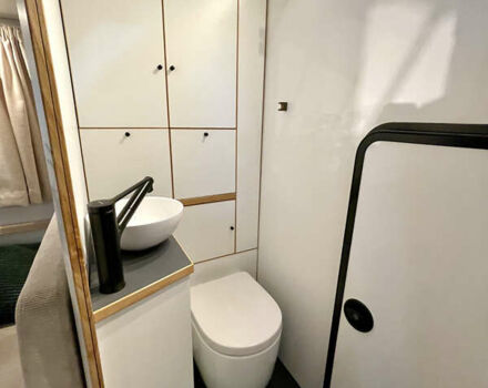 Зеленый Ивеко Дейли, объемом двигателя 3 л и пробегом 1 тыс. км за 332313 $, фото 4 на Automoto.ua