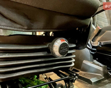 Зеленый Ивеко Дейли, объемом двигателя 3 л и пробегом 1 тыс. км за 332313 $, фото 7 на Automoto.ua