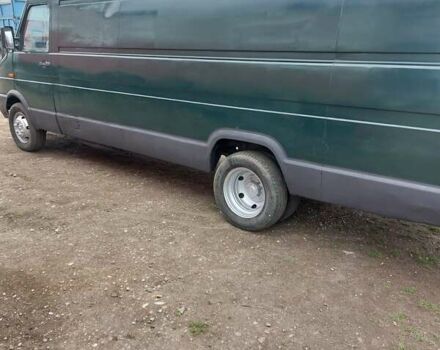 Зелений Івеко Дейлі, об'ємом двигуна 2.5 л та пробігом 320 тис. км за 4000 $, фото 3 на Automoto.ua