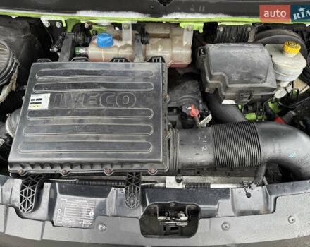 Зелений Івеко Дейлі, об'ємом двигуна 3 л та пробігом 460 тис. км за 19500 $, фото 13 на Automoto.ua