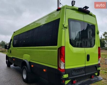 Зеленый Ивеко Дейли, объемом двигателя 3 л и пробегом 300 тыс. км за 40472 $, фото 3 на Automoto.ua