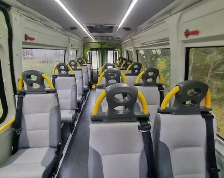 Зеленый Ивеко Дейли, объемом двигателя 3 л и пробегом 300 тыс. км за 40472 $, фото 9 на Automoto.ua