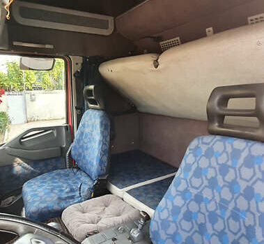 Червоний Івеко ЄвроКарго, об'ємом двигуна 3.92 л та пробігом 787 тис. км за 12000 $, фото 12 на Automoto.ua