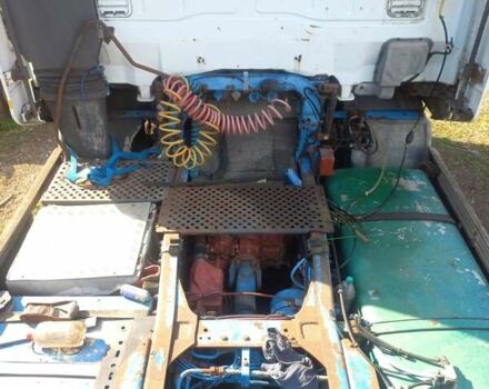 Білий Івеко ЄвроСтар, об'ємом двигуна 9.5 л та пробігом 802 тис. км за 4000 $, фото 9 на Automoto.ua