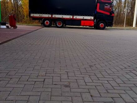 Чорний Івеко ЄвроСтар, об'ємом двигуна 13 л та пробігом 1000 тис. км за 10500 $, фото 1 на Automoto.ua