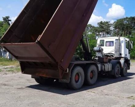 Ивеко ЕвроТреккер 2000 в Сосновке на Automoto.ua Белый Ивеко ЕвроТреккер, объемом двигателя 9.5 л и пробегом 340 тыс. км за 23000 $, фото 3 на Automoto.ua