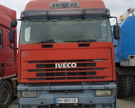 Красный Ивеко Магирус, объемом двигателя 0 л и пробегом 500 тыс. км за 6000 $, фото 1 на Automoto.ua