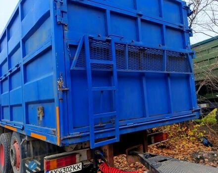 Синий Ивеко Магирус, объемом двигателя 13.8 л и пробегом 570 тыс. км за 15000 $, фото 5 на Automoto.ua