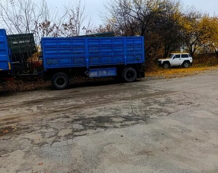 Синий Ивеко Магирус, объемом двигателя 13.8 л и пробегом 570 тыс. км за 15000 $, фото 2 на Automoto.ua