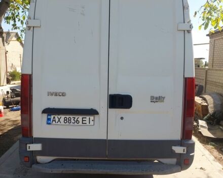 Білий Івеко Массіф, об'ємом двигуна 2.3 л та пробігом 450 тис. км за 5800 $, фото 4 на Automoto.ua