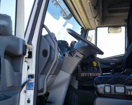 Белый Ивеко Стралис, объемом двигателя 12.88 л и пробегом 1000 тыс. км за 5900 $, фото 1 на Automoto.ua