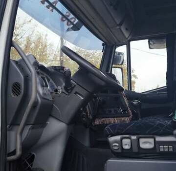 Белый Ивеко Стралис, объемом двигателя 12.88 л и пробегом 1000 тыс. км за 5900 $, фото 16 на Automoto.ua