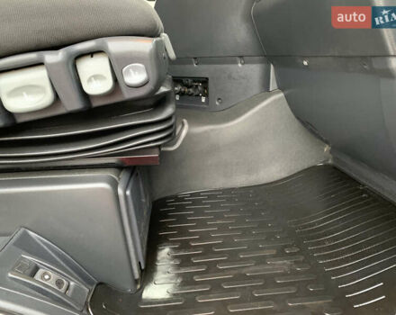 Белый Ивеко Стралис, объемом двигателя 12.88 л и пробегом 1000 тыс. км за 9700 $, фото 32 на Automoto.ua