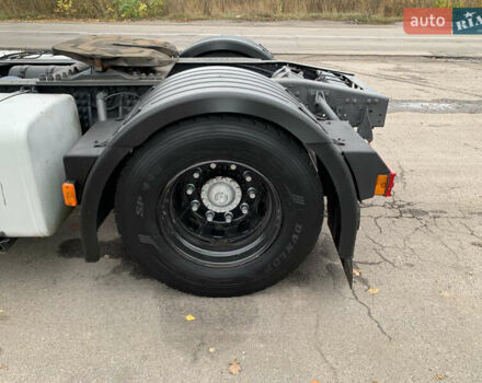 Белый Ивеко Стралис, объемом двигателя 12.88 л и пробегом 1000 тыс. км за 9700 $, фото 13 на Automoto.ua