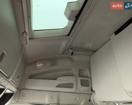 Белый Ивеко Стралис, объемом двигателя 12.88 л и пробегом 1000 тыс. км за 9700 $, фото 44 на Automoto.ua