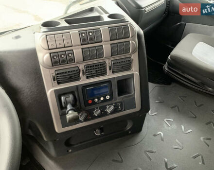 Белый Ивеко Стралис, объемом двигателя 12.88 л и пробегом 1000 тыс. км за 9700 $, фото 27 на Automoto.ua