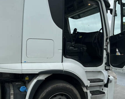 Білий Івеко Stralis, об'ємом двигуна 10.85 л та пробігом 761 тис. км за 16100 $, фото 3 на Automoto.ua
