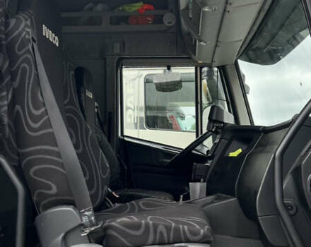 Білий Івеко Stralis, об'ємом двигуна 10.85 л та пробігом 761 тис. км за 16100 $, фото 9 на Automoto.ua