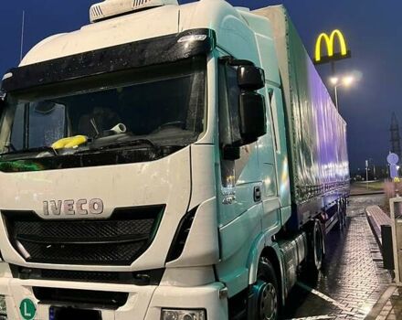 Белый Ивеко Стралис, объемом двигателя 0 л и пробегом 735 тыс. км за 17800 $, фото 6 на Automoto.ua