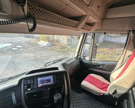 Белый Ивеко Стралис, объемом двигателя 10.8 л и пробегом 872 тыс. км за 15500 $, фото 10 на Automoto.ua