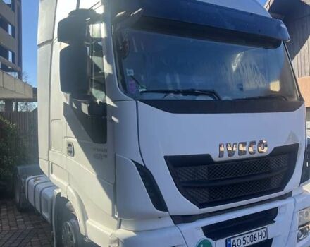 Белый Ивеко Стралис, объемом двигателя 0 л и пробегом 735 тыс. км за 17800 $, фото 2 на Automoto.ua