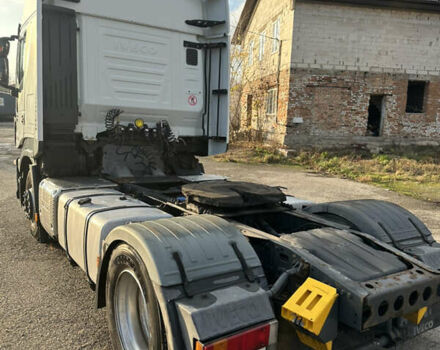 Белый Ивеко Стралис, объемом двигателя 10.8 л и пробегом 872 тыс. км за 15500 $, фото 3 на Automoto.ua