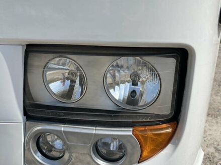 Белый Ивеко Стралис, объемом двигателя 10.31 л и пробегом 1 тыс. км за 8800 $, фото 1 на Automoto.ua