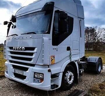 Белый Ивеко Стралис, объемом двигателя 10.3 л и пробегом 907 тыс. км за 8300 $, фото 1 на Automoto.ua