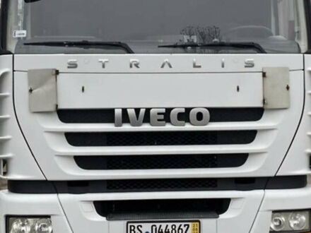 Білий Івеко Stralis, об'ємом двигуна 10 л та пробігом 820 тис. км за 12000 $, фото 1 на Automoto.ua