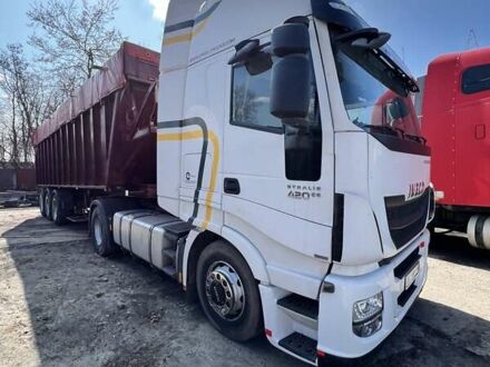Івеко Stralis 2014 у Києві на Automoto.ua Білий Івеко Stralis, об'ємом двигуна 11.12 л та пробігом 860 тис. км за 15000 $, фото 1 на Automoto.ua