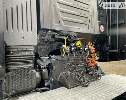 Чорний Івеко Stralis, об'ємом двигуна 11 л та пробігом 600 тис. км за 20000 $, фото 5 на Automoto.ua