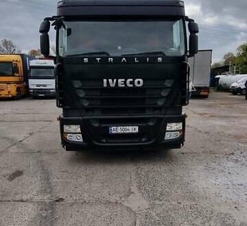 Івеко Stralis 2008 у Кам'янське (Дніпродзержинськ) на Automoto.ua Чорний Івеко Stralis, об'ємом двигуна 0 л та пробігом 667 тис. км за 16000 $, фото 1 на Automoto.ua