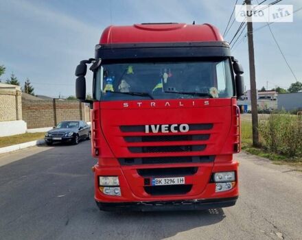 Красный Ивеко Стралис, объемом двигателя 10.31 л и пробегом 1 тыс. км за 8200 $, фото 3 на Automoto.ua