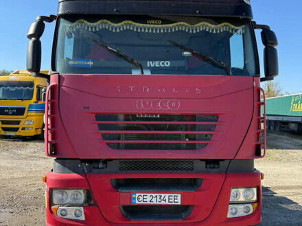 Красный Ивеко Стралис, объемом двигателя 0 л и пробегом 126 тыс. км за 6900 $, фото 1 на Automoto.ua