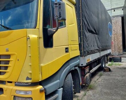 Желтый Ивеко Стралис, объемом двигателя 0 л и пробегом 850 тыс. км за 14000 $, фото 1 на Automoto.ua