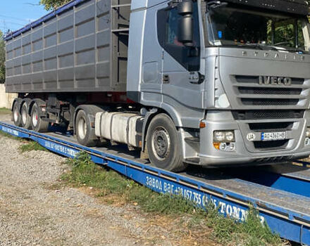 Серый Ивеко Стралис, объемом двигателя 10.3 л и пробегом 260 тыс. км за 9000 $, фото 2 на Automoto.ua