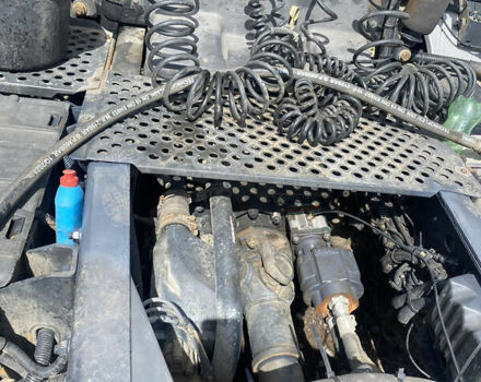 Серый Ивеко Стралис, объемом двигателя 10.3 л и пробегом 260 тыс. км за 9000 $, фото 9 на Automoto.ua