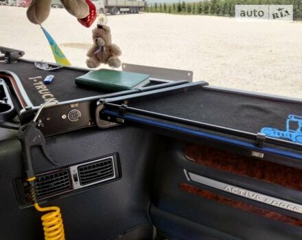 Синий Ивеко Стралис, объемом двигателя 10.5 л и пробегом 830 тыс. км за 8000 $, фото 2 на Automoto.ua