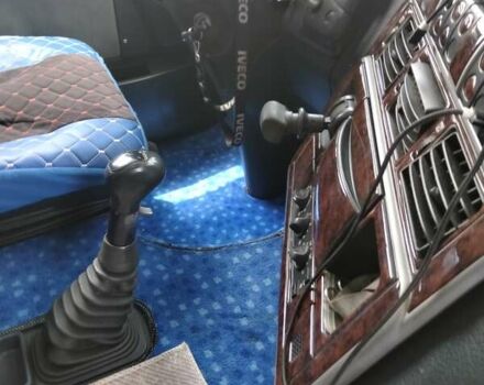 Синий Ивеко Стралис, объемом двигателя 10.5 л и пробегом 830 тыс. км за 8000 $, фото 4 на Automoto.ua