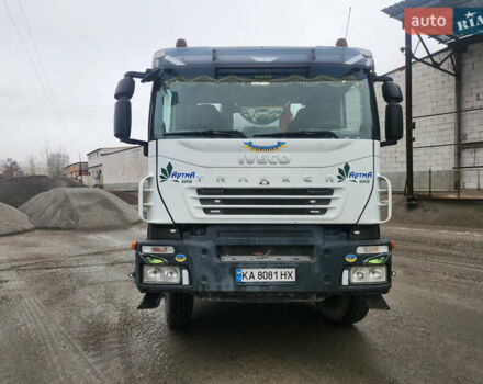 Белый Ивеко Треккер, объемом двигателя 0 л и пробегом 297 тыс. км за 55000 $, фото 8 на Automoto.ua